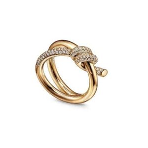 Женское кольцо с веревочным узлом, роскошное кольцо с бриллиантами, модные кольца для женщин, классические украшения, позолоченное 18-каратное золото, свадебное розовое кольцо GC2323