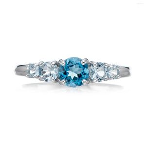 Pierścienie klastra Geside Swiss Blue Topaz Sky Rhodium nad srebrnym pierścieniem