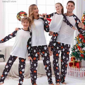 Familjsmatchande kläder Nya 2023 Halloween Party Matching Pyjamas Family Outfits Set Short Sleeve O Neck Top+Pumpkin Print Trousers 2 st.