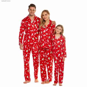 Aile Eşleşen Kıyafetler Yeni Moda 2023 Kadın Erkek Kız Kızlar Giysileri Eşleştiren Noel Pijamaları Aile Gömlekleri için Set+Pantolon 2 Parça Takım Noel Bakışı T230921