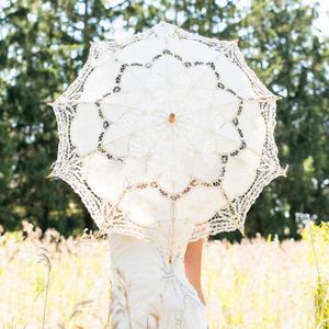 Guarda-chuvas 68cm Bordado Lace Parasol Guarda-chuva Decoração de Casamento Po Prop Vintage Artesanato Branco AntiUV Sunshade 230920