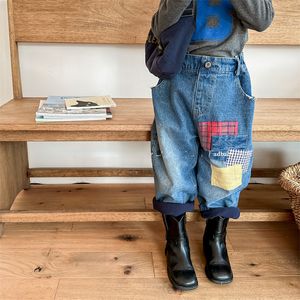 Детские джинсовые брюки с нашивками осень/зима Haren