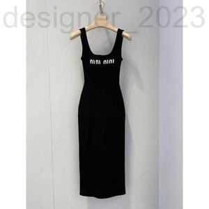 Basic & Casual Dresses Designer Luxury brand miu black dress designer camisole sweet mini skirt sexy sleeveless vest summer Y2K knitted tank top S6G5