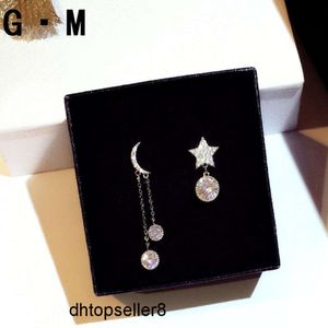 Top Stud Niedliche koreanische Ohrringe Silber Farbe Mond Stern lang mit Bling Zirkon Stein für Frauen ModeschmuckStud{Kategorie}