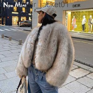 Damen Pelz Kunstpelz Iconic Street Fashion Week Luxusmarke Gardient Kurzer Kunstpelzmantel Frauen Winter 2023 Heiße coole Mädchen flauschige kurze Pelzjacke J230921