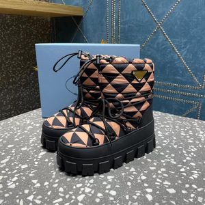 High quality nylon patterned ankle boots, designer thick sole rubber anti slip tie up ski and snow boots, outdoor fashion flat bottomed factory shoes, size 35-42 with box