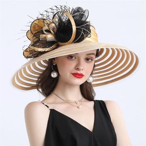 Eleganta kvinnor fjäder blommor randig kentucky derby hatt 16 cm bred brim kyrkklänning sol hatt lady sommar strand party bröllop hatt y2262l