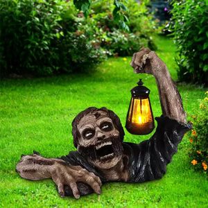 Lanterna di Halloween Zombie Decorazione artigianale in resina Decorazione da giardino Statua del terrore Decorazione spaventosa Luce solare a LED