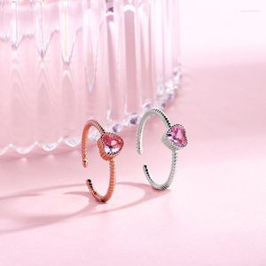 Cluster Rings Heart Shape Female Pink Gemestone Ring Classic Silver Color Engagement Luxury Crystal Oval Wedding For Women