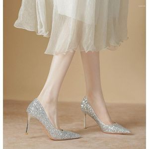 Sapatos de vestido sexy fino salto alto verão apontou toe estilingue bombas femininas luxo designer lantejoulas sapato senhora casamento noite festa