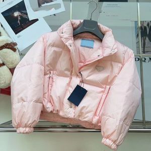 Jaquetas curtas femininas Fashion Down Coats Winter Girls Trendy Parkas Metal Triangle Letra Padrão