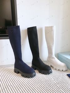 Top -Qualität Luxusmarkendesigner Herbst Herbst Winter Frauen über den Knie Sockenstiefeln Stretch gestrickte dicke Absätze Lange Stiefel Frau Slip auf Plattformschuhe PR PR