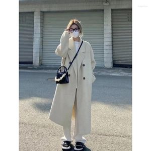 Kvinnors dike rockar vit ullrock för kvinnor 2023 Höst- och vinteröverrock japansk koreansk stil temperament