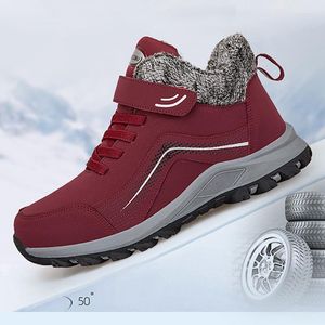 Stivali da uomo invernali antiscivolo da neve scarpe da trekking in pelle di peluche per esterni di alta qualità impermeabili casual taglia 47