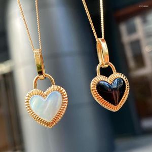 Chains European And American Creative Collar Chain S925 Sterling Silver Plating Black White Stone Heart Lock Pendant Necklace