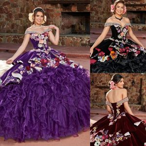 Ballkleid mit Blumen, Quinceanera-Kleider, Ballkleider mit Perlenapplikationen, kaskadierende Rüschen, schulterfreier Ausschnitt, abgestuftes Sweet-15-Korsett-Maskenkleid