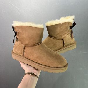 Women New Mini Bailey Winter Boots Luxury Designer Classic Single Ribbon Bow Low Barrel Snow Boot Rubber Sole Anti slides and Warm Flat Bottom Ladies Booties