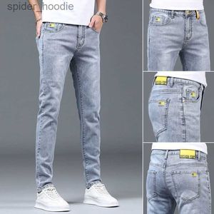 Mäns jeans Nya Harajuku Fashion Spring Autumn Luxury Brand Korean Style Casual Clothes Blue Denim Stylish Designer Slim Men's Jeans Pants L230921