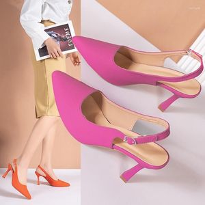 Sapatos de vestido 2023 mulheres finas saltos altos casamento chinelos nupciais senhora slingback pêssego mules rosa laranja luxo slides rebanho sandália