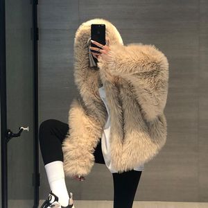 Womens Fur Faux Winter Coat Japanese Fashion Women Lose Design Long ärms huva 230921