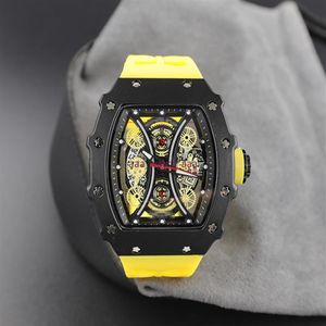 Selling Quartz Watch For Men Casual Sport WristWatch Man Watches Top Brand Luxury Fashion Chronograph Silicone225Y