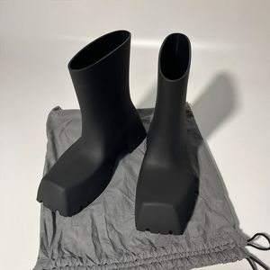 Regenstiefel, Luxusmarke, Gummi-Regenstiefel für Damen, einfarbig, Stiefeletten für Damen, klobiger Absatz, Plateaustiefel, Damen-Slip-on-Stiefel mit quadratischer Zehenpartie, 230920