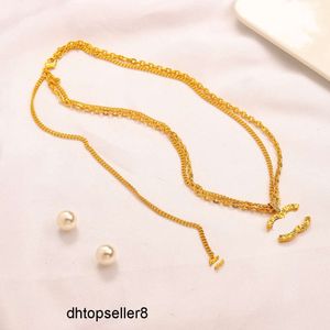 top Collana con ciondolo in argento 925 per ragazze Gioielli d'amore Catena lunga Elegante Collana da regalo per festa di compleanno da donna Designer Nuova collana di cristallo Gioielli in oro 18 caraticategoria