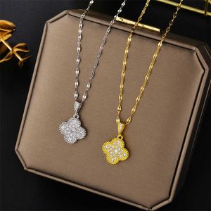 Collana di design quadrifoglio quadrifoglio gioielli di lusso intarsiato Zircone intarsiato Acciaio al titanio Collana in oro a quattro foglie Erba Minimalista Clavicola Collana femminile Gioielli regalo