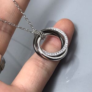 Sterling Silver Necklace for Women Classic Hoop Shaped Pendant Charm Chain Halsband Lyxvarumärke smycken halsband CHD2309215 Loutus