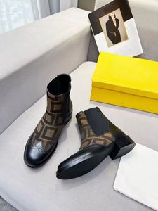 Buty damskie Martin Boots krótkie buty kostki ogólne buty w stylu wojskowym platforma bojowa dla dolnych świątecznych butów 35-42