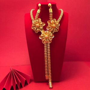 Örhängen halsband 24k dubai guld färg smyckesuppsättningar för kvinnor afrikanska india party bröllop hänge smycken set engagemang gåvor337z