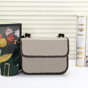 Düz saddeler çanta klasik tasarımcı çanta moda marka cüzdan vintage bayanlar kahverengi deri çanta tasarımcı omuz çantası cüzdanlar ünlü el çantası tote gerçek deri