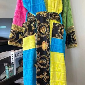 Designers Velvet Bathrobe Robe Capuzes de algodão barroco de algodão pijamas masculinas letra jacquard