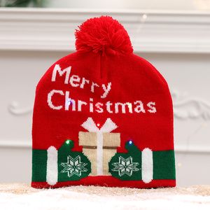 26 colori LED cappelli natalizi cappello caldo invernale berretto da cartone animato all'uncinetto bambini adulti bambini berretti lavorati a maglia luminosi di Natale