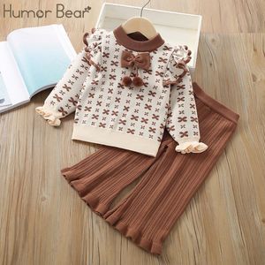 Kläderuppsättningar Dancewear Humor Bear Girls 'Sweater Set New Flower Sticked Flare Pants Fashion Two Piece Vestidos Casual Outfit 2-6Y 230922