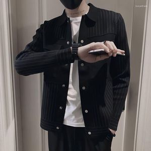 Herrjackor jacka våren hösten herrar kläder trend mode personlighet rand cardigan tröja college baseball casual coat