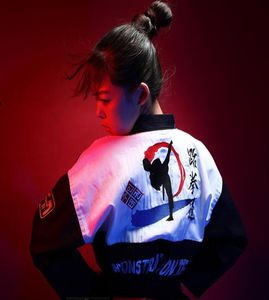 3 färger mode korea stil broderad taekwondo dobok tkd taekwondo enhetliga vuxna män kvinnor karate kläder bär taekwondo sui2284404