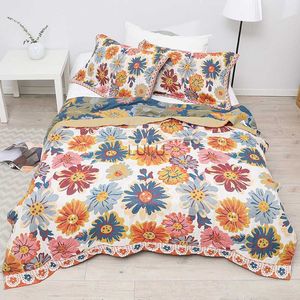 Filtar Nordiska bomullsfilt för sängen Dubbel Multi-Layer Gaze Summer Cool Filt Thin Quilt Flower Bed Bead Soft Sheet No Case HKD230922