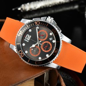 Top quality luxury mens watch subdial work quartz movement watch chronograph rubber strap waterproof stopwatch analog luminous bat309V