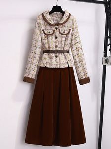 Vestido de duas peças outono inverno francês vintage fragrância conjunto para mulheres roupa escritório senhoras elegante xadrez tweed coatsvelvet saias conjuntos 230922