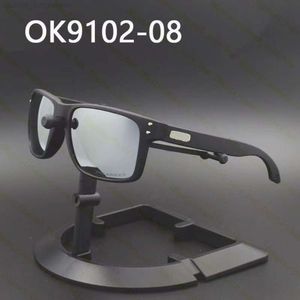 NYA 0AKLEY DESIGNER SUNGLASSES Women 0akley Solglasögon Sport Mens Solglasögon UV400 Högkvalitativ polariserad PC Lens Revo TR-90-ram-OO9102 4H1V9