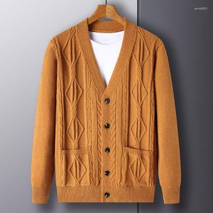 Men's Sweaters Cardigan Coarse Spinning Stick Needle Diamond Grid Thick V-neck Jacquard Personalized Sweater Casual Knit Jacket