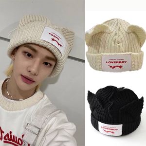 Beanie/Skull Caps StrayKids HyunJin Knitted Hat WAYV HENDERY INS Style Wool Cat Ear Hat Winter Warm Decorative Cap Couple Christmas Gifts 230921