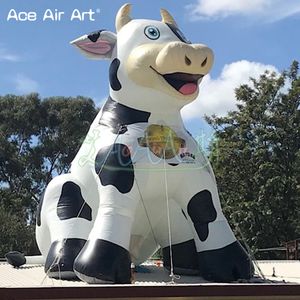 Touro inflável gigante do gado da vaca do leite da vaca leiteira sentada inflável com ventilador para a promoção da propaganda ao ar livre