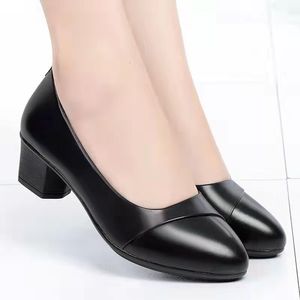 Klädskor skor kvinnor mid häl office lady pumpar pu läder svart grundläggande fyrkantiga heeled vår höst loafers kvinnliga zapatos 230921
