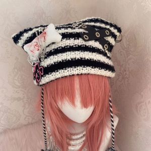 Beanie/Totenkopfkappen Harajuku Gothic Lolita Japanische Beanie-Mütze Gestreifte Strickmütze Herbst Winter Süßes Ochsenhorn Y2K Mädchen Damenhüte 230921