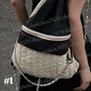 Mochila de corrente feminina da moda Bolsas de armazenamento de tecido de nylon Bolsa de viagem