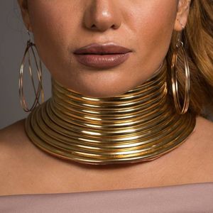 Chokers vintage ifadesi kadınlar için cisim kolyesi Afrika takı altın renkli deri maxi büyük yaka ayarlanmış ukne 230921