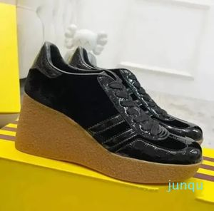 Designer sapatos casuais veludo lavado mulheres sola de borracha bordado tênis vintage