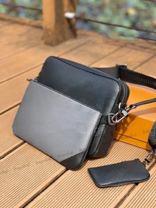 Designer man väska crossbody väska lyxiga messenger väska män axelväskor omvänd duk trio 3 stycke uppsättningar mode mans postman väska tote handväska plånbok koppling m69443